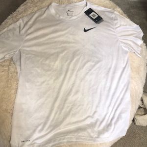 NWT Nike dri fit t shirt